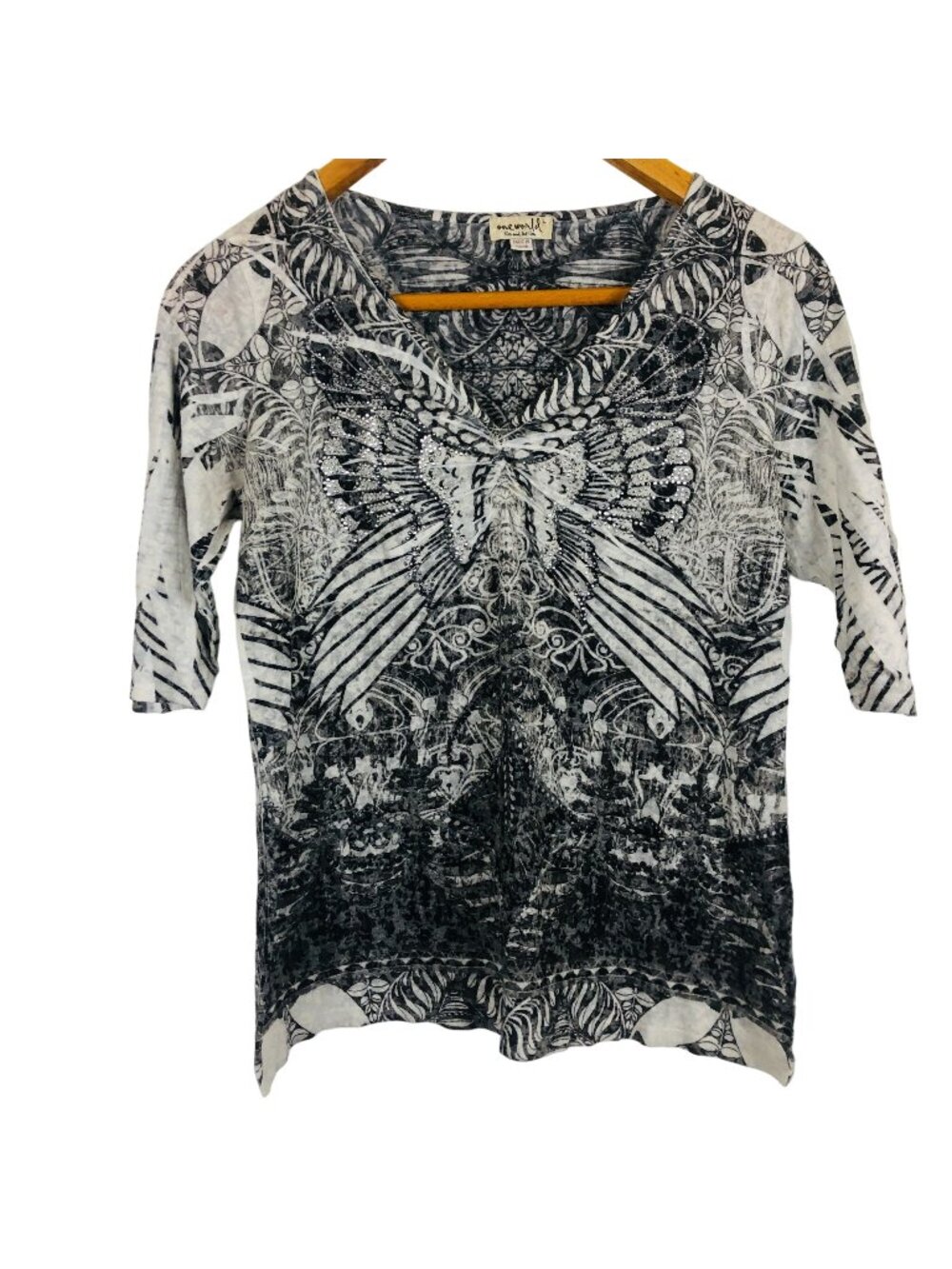 One World Abstract Blouse Sz Large Butterfly Pattern Studded Black White